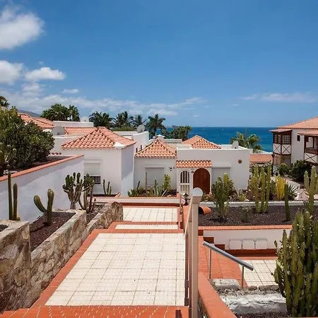 Apartment 2 Bedroom For 4 People In Tenerife