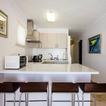 2 Bedroom For 4 People In Tenerife Costa Adeje (Tenerife)