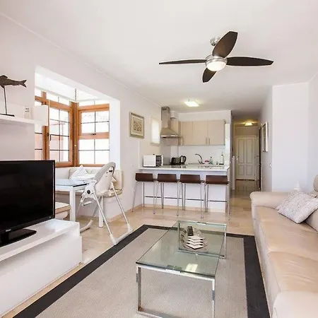 Apartment 2 Bedroom For 4 People In Tenerife *