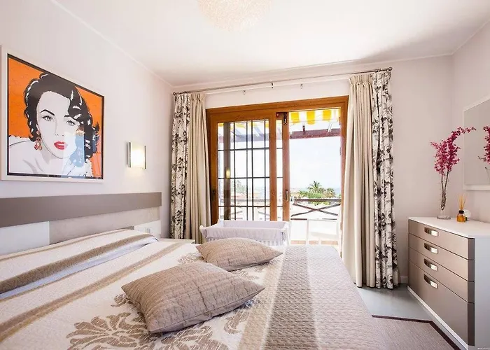 2 Bedroom For 4 People In Tenerife * Costa Adeje (Tenerife)