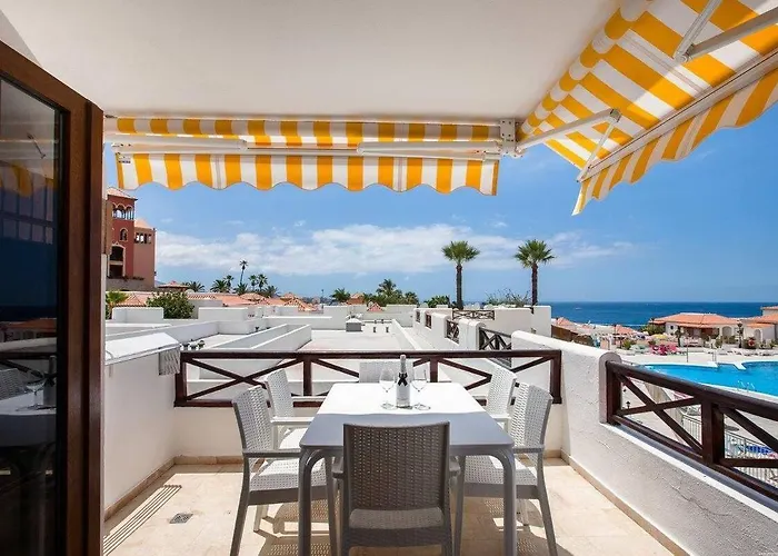 2 Bedroom For 4 People In Tenerife *